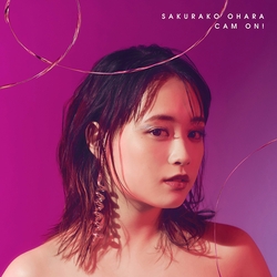感謝滿滿向前走！~ 5周年精選～初回限定「扭扭」盤 2CD+DVD