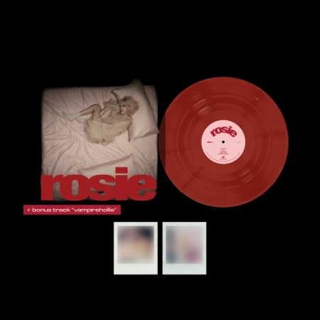 第一張專輯「rosie(VAMPIREHOLLIE EDITION RED)」
